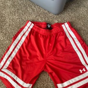 XL Under Armour Shorts